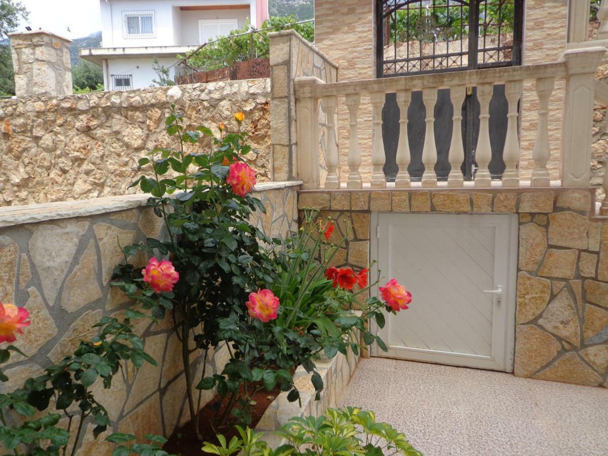 Olympian Rooms Dhermi Exterior photo